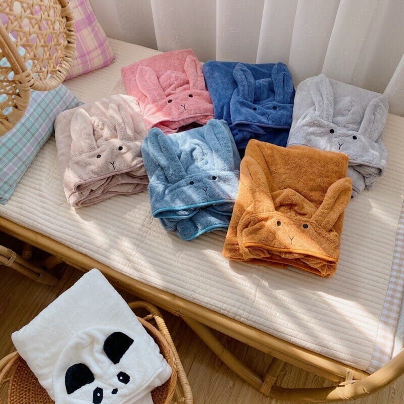 Get Your Cuteness Fix with this Baby Panda Bath Cape!