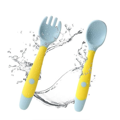 Cuillère bébé en silicone flexible